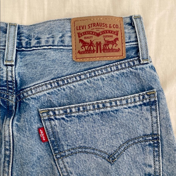 Levi's Low Pro Straight jeans in size 24 - Picture 3 of 9